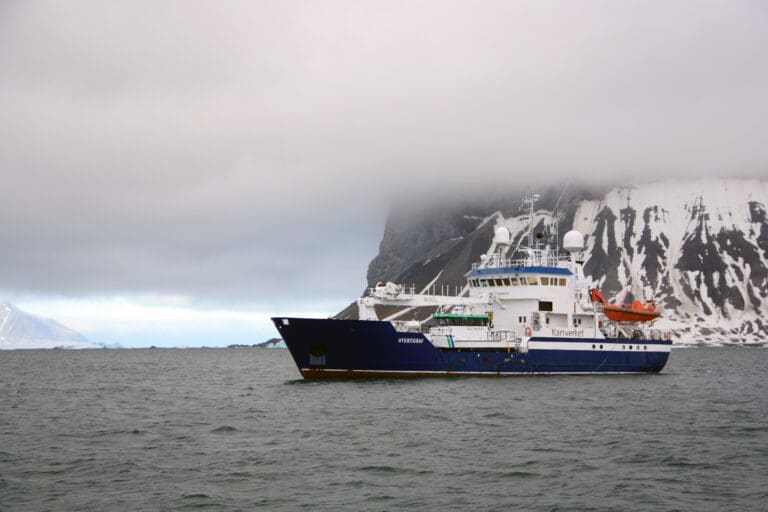 Thumbnail for New Nautical Charts Improve Navigation Safety Around Svalbard