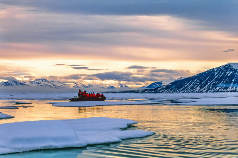 Thumbnail for Member Update– Progress on the Svalbard Guide Certification Scheme