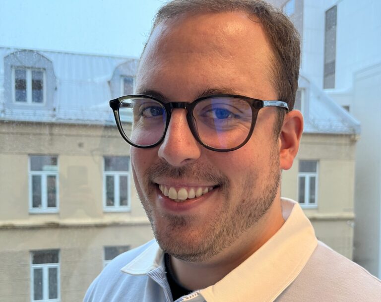 Thumbnail for Marc Legua Mira