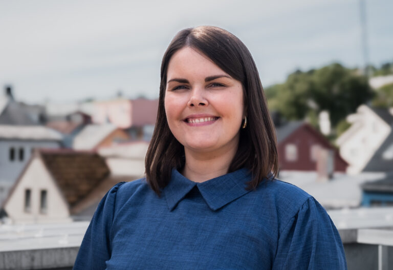 Thumbnail for New Administrative Officer Joins the Secretariat
